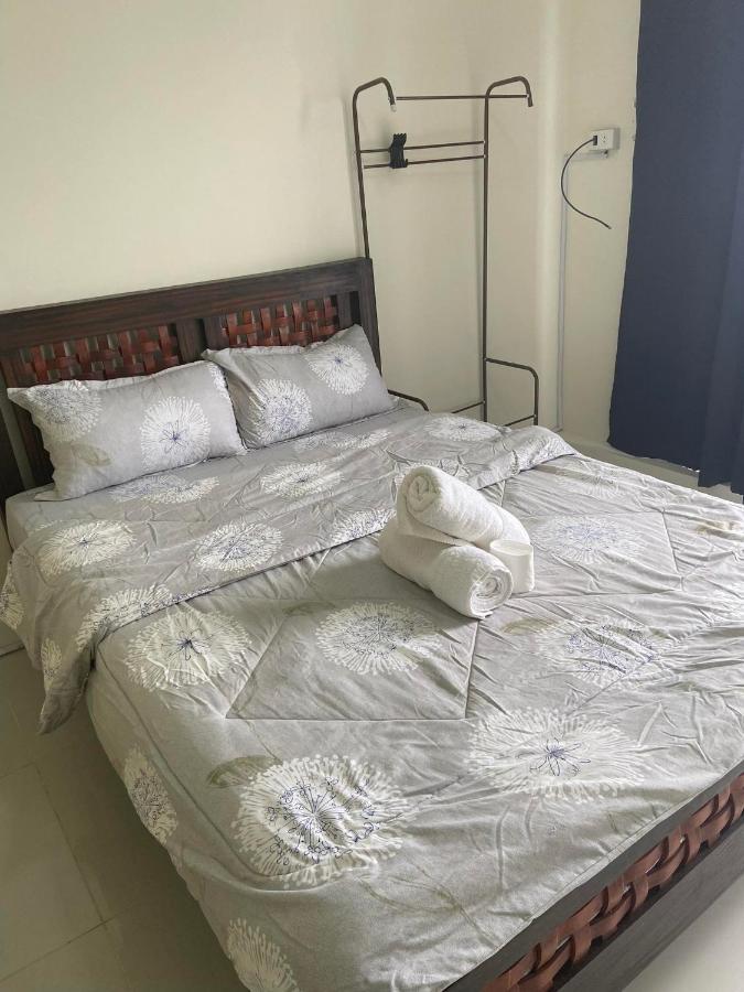 Taal Lake View Wind Residences By Smco Tagaytay City Exteriör bild