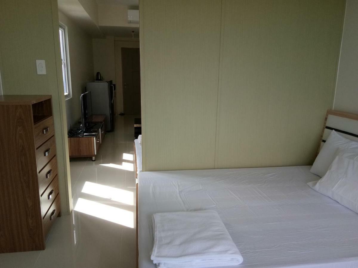 Taal Lake View Wind Residences By Smco Tagaytay City Exteriör bild